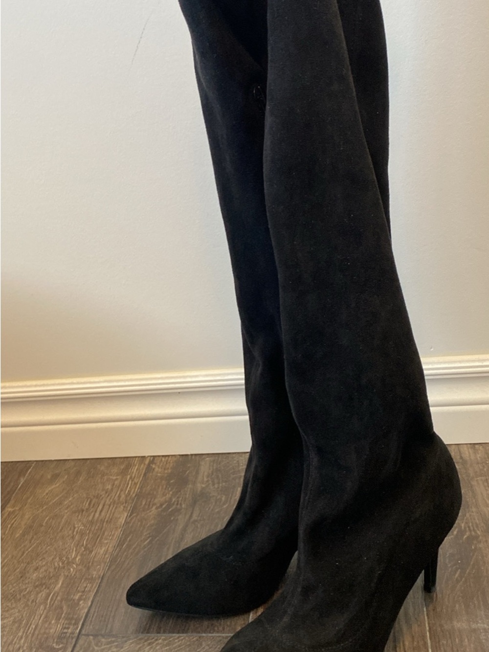 VENUS Black Over-the-Knee Pointed Toe Heel Boots